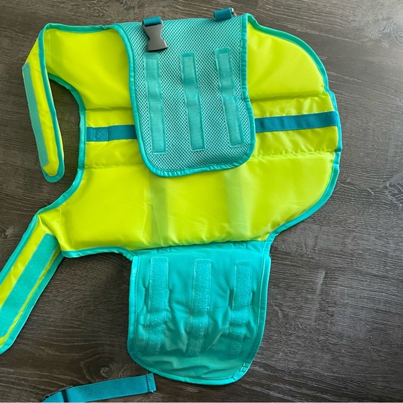 Coleman Dog Life Vest - Picture 8 of 13